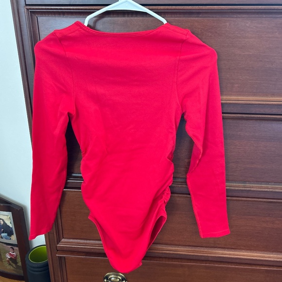 NWOT -Women’s Red Bodysuit, Square Neck - Picture 4 of 4